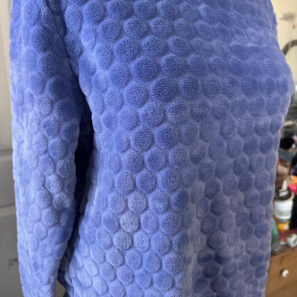 HUE blue bubble knit textured crewneck sweater Small excellent no tags - Picture 3 of 4